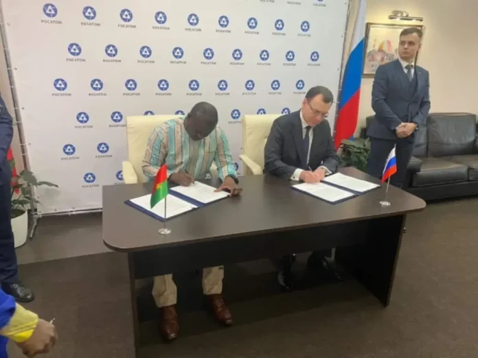 Le Burkina et la Russie ont signÃ©, ce vendredi, Ã  Moscou, un mÃ©morandum dâ€™entente pour la construction dâ€™une centrale nuclÃ©aire.